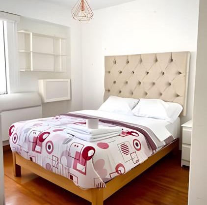 SM1 Habitación y baño privado Miraflores