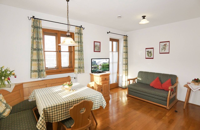 Small apartment (B) 42 sqm, 1 bedroom, kitchen/living room, balcony