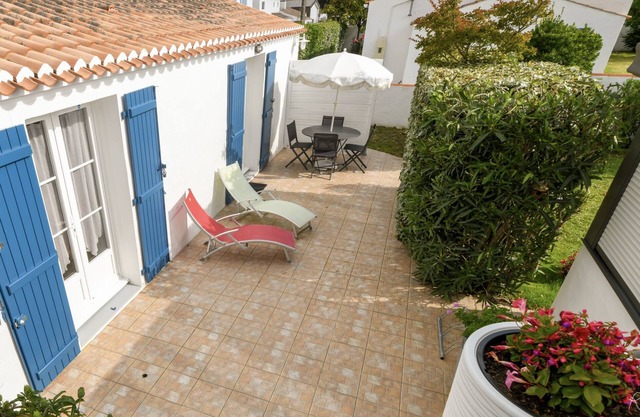 Small Independent House