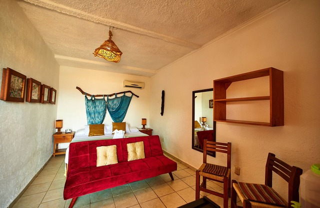 Small luxury hotel, Hideaway near Acapulco on the beach