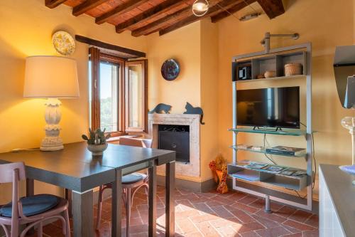 Small Rustic Apartment