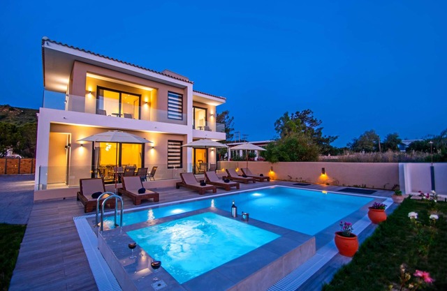 Sokrates and Oresti - Three Bedroom Villa, Sleeps 6