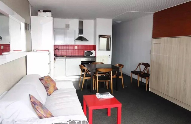 Solarium Residence - APARTMENT 2 PARTS 46m2 HIGH OF STATION