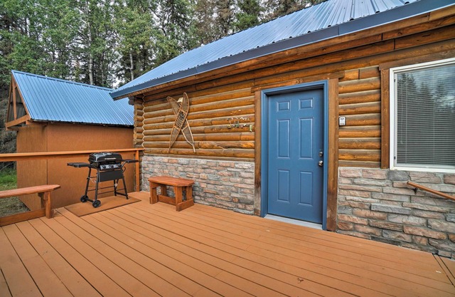 Soldotna Cabin w/Essentials- 4 Mi to Fishing