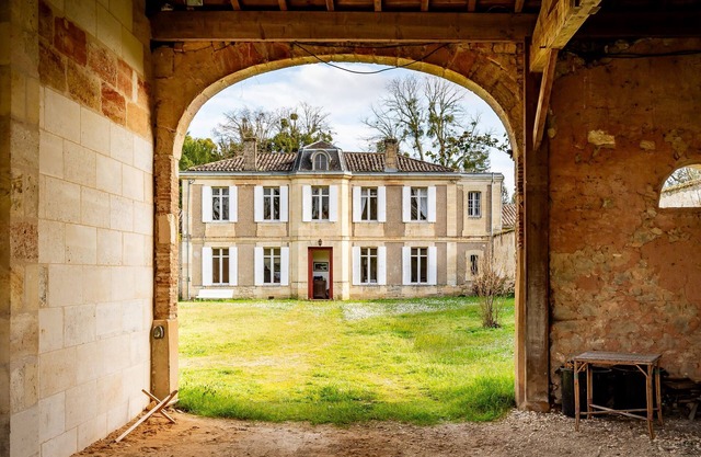 Sorbède - Charmante maison pour 10 personnes