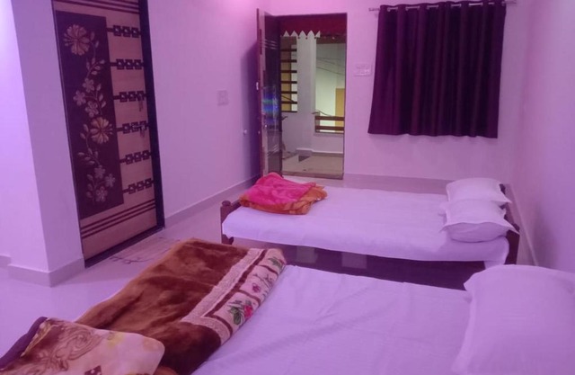 Sou ekta home stay