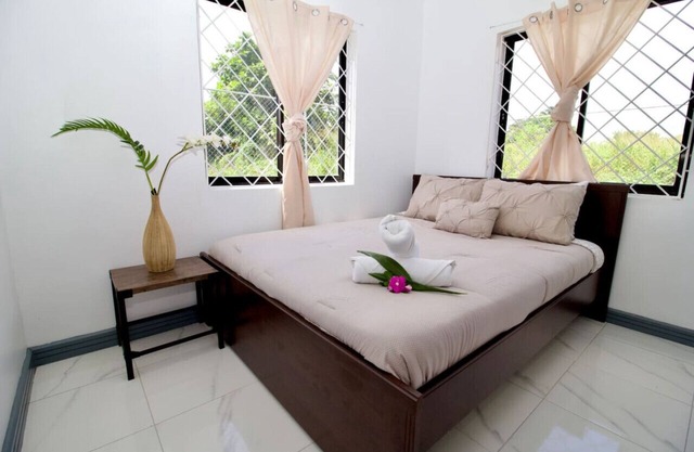 South Häus - Stunning 2bd/1bth Home in St. Lucia