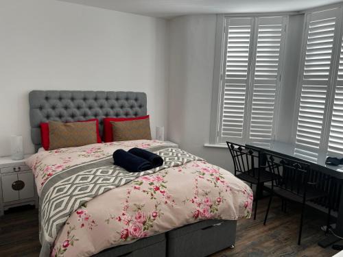 Southend Luxe Retreat