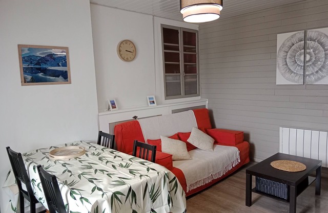Spacieux Appartement au Pied de la Montagne