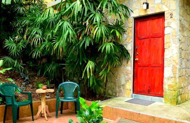 Spacious 1 Bed Jungle Villa With Refreshing Pool & Tropical Gardens!