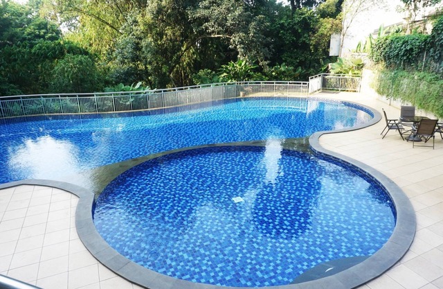 Spacious 1BR Dago Suites Apartment