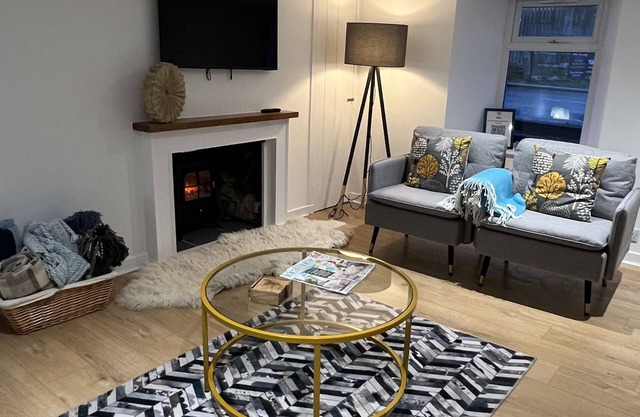 Spacious 2-Bed Fresh Renovation Millhouse Cottage in Crieff