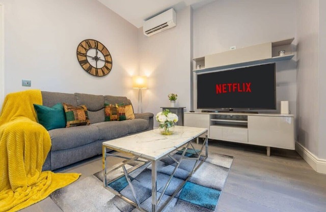 Spacious 2-Bedroom Apartment in Greater London