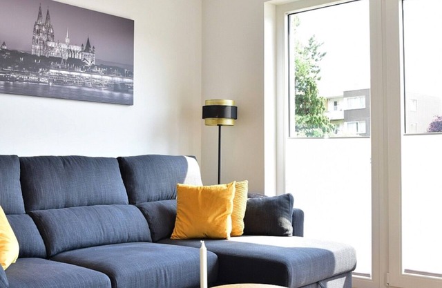 Spacious 2-bedroom apartment with AC in lovely Knokke-Heist