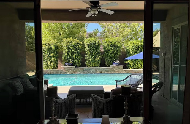 Spacious 4-bedroom house with AC, WiFi in charming Queen Creek