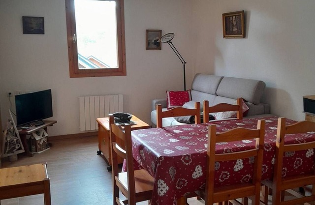 Spacious 8-person apartment with stunning views