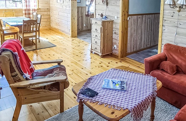 Spacious accommodation in the basement, near Hundfjället and Tandådalen.