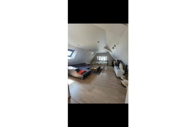 Spacious and bright apartment
