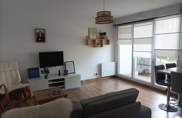 Spacious and bright T3 apartment