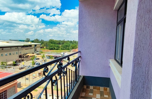 Spacious and Cosy 1bedroom ensuite in Nairobi,TRM dr.