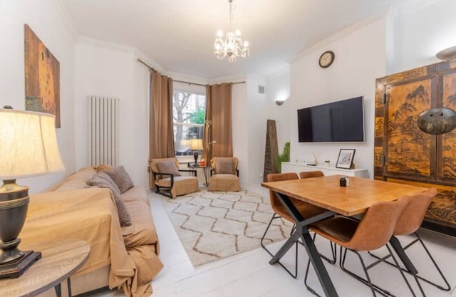 Spacious and modern apartment