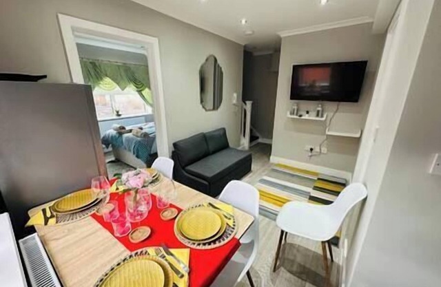 Spacious and newly built,perfect for your getaway!