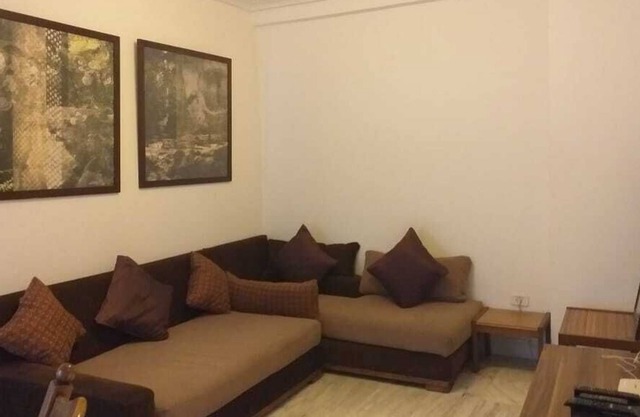Spacious apartment in Ennasr