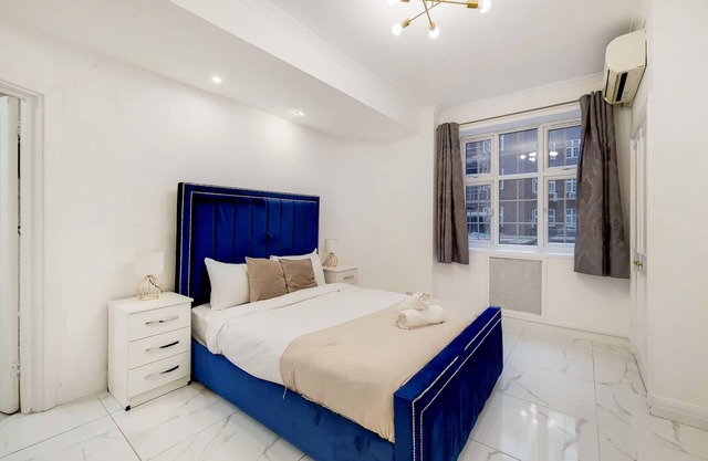 Spacious Apartment Near Harrods