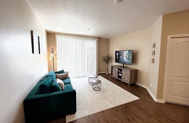 Spacious comfortable 2 bed