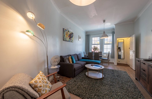 Spacious Comfy 2BR flat