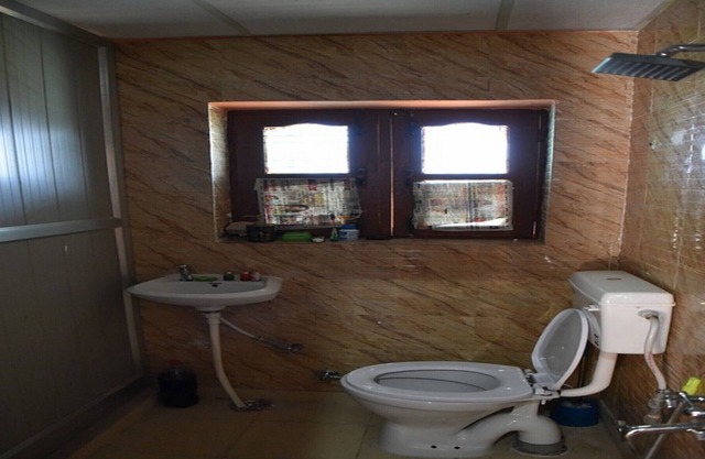 Spacious Cottage near Hathipaon Park Estate