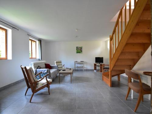 Spacious Cottage with Private Garden in Normandy