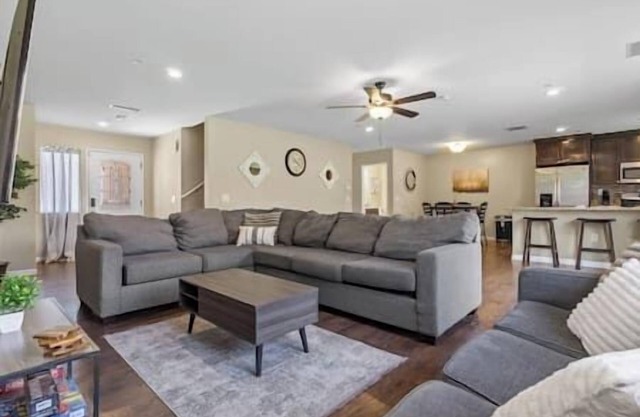Spacious Daygo Lux Estates l 10 Mins from Downtown