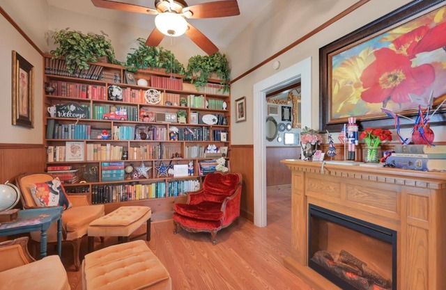 Spacious Downtown Jackson Retreat- Historic Hangout