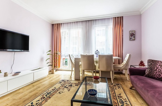Spacious Furnished Classy Flat in Maltepe