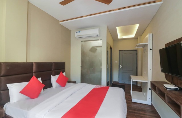 Spacious hotel in serene Rishikesh with fitness room, WiFi, AC