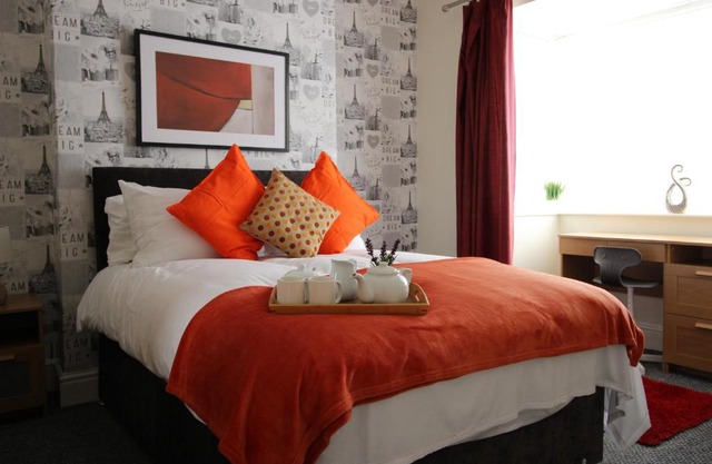 Spacious House in Cleethorpes - sleeps 10