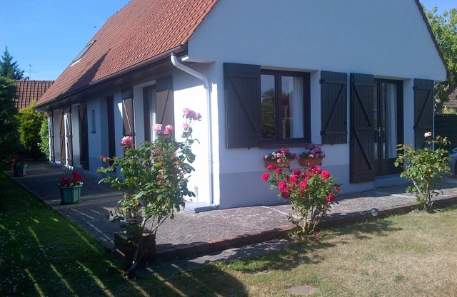 Spacious house in Cucq nr Le Touquet, 5 miles. Enclosed garden, beaches 3 miles