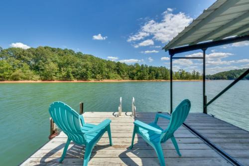 Spacious Lake Hartwell Home with Private Boat Dock!