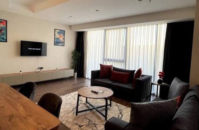 Spacious New 2+1 apartment-near Mall of Istanbul