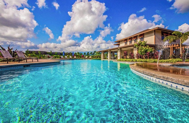 Spacious Poipu Townhomes for 10-12!