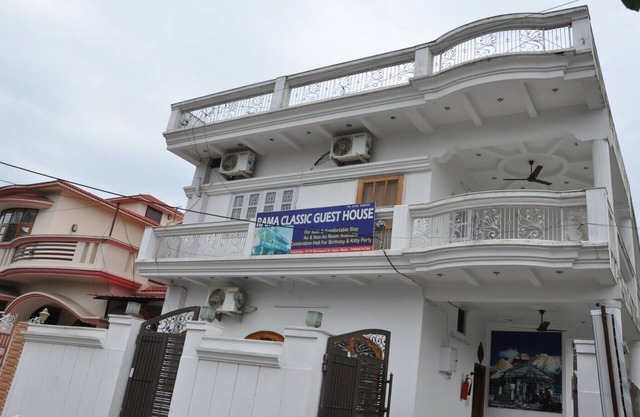 Spacious Room Near Indian Military Academy