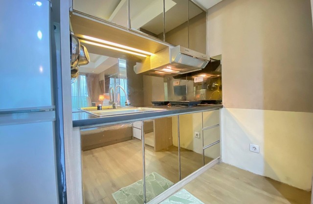 Spacious Studio Room At Tamansari La Grande Apartment Near Bip