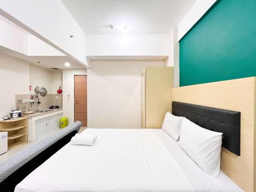 Spacious Studio Room at Vida View Makassar Apartment By Travelio