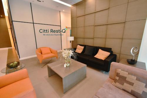 Spacious & Stylish Condo Free Wifi & Netflix TLB2