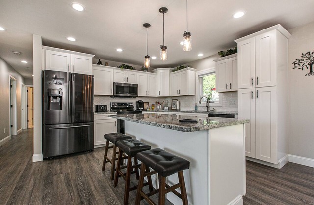 Spacious Updated Home within Minutes to Shopping & Restaurants!