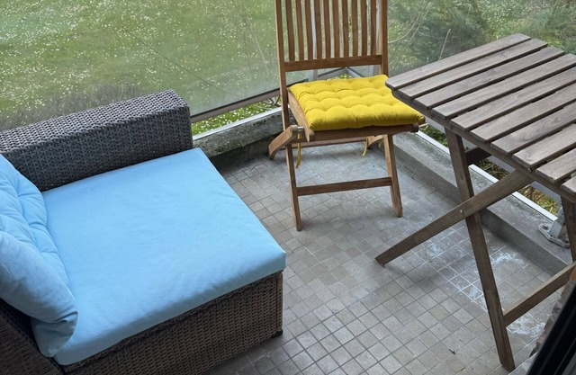 Spacious77 M² 3-room apartment with balcony overlooking inner garden