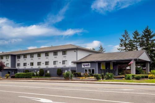 Spark by Hilton Kent Seattle
