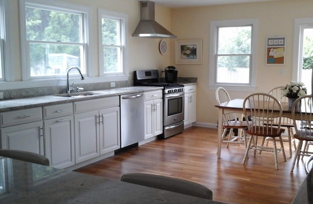 SPECIAL OFFER!nLast minute cancellation, July 20-26. Price reduced. Walk to town