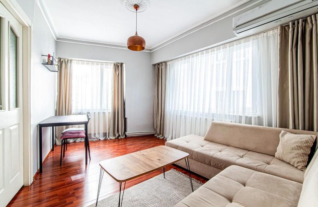 Splendid Flat in Nisantasi with Central Location